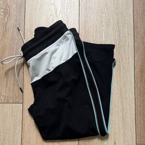 Fabletics Black and White Leggings